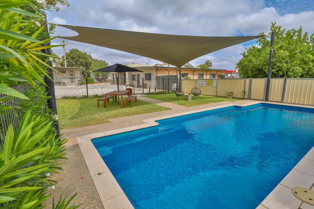 Robinvale Bridge Motel מראה חיצוני תמונה
