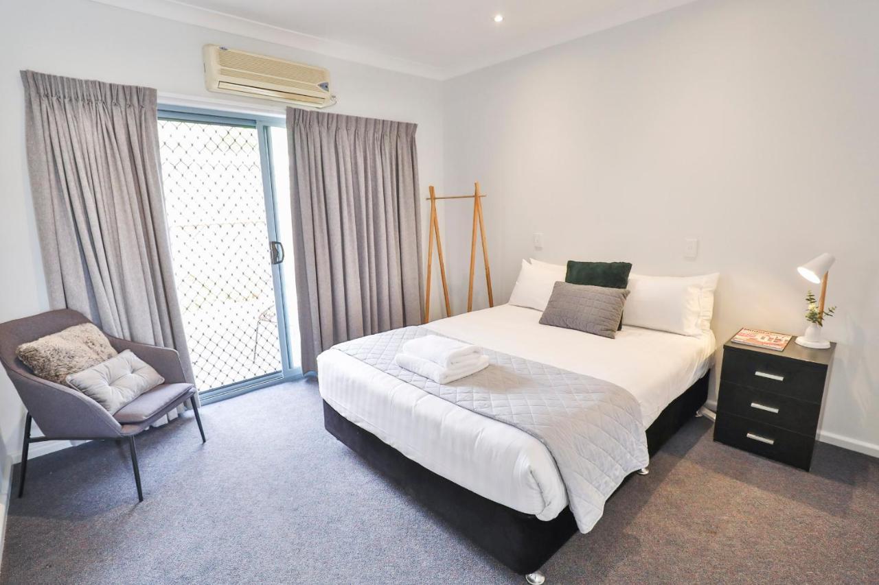 Robinvale Bridge Motel מראה חיצוני תמונה